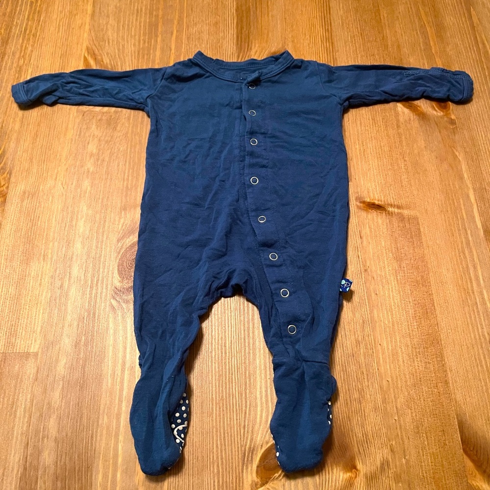Navy blue kickee pants button-down footie! Great condition.